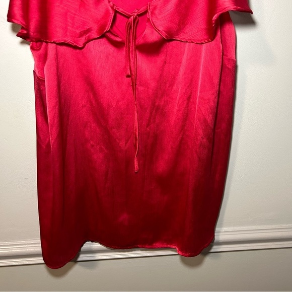 Torrid Fuchsia Pink Cold Shoulder Chiffon Top Size 1X - Picture 6 of 13